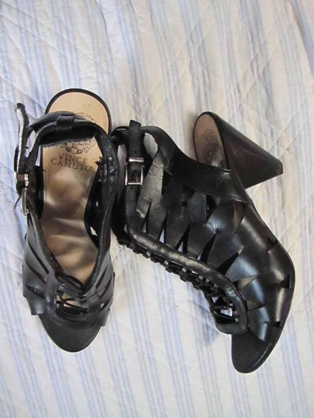 Vince Camuto Black Strappy Gladiator Sandals
